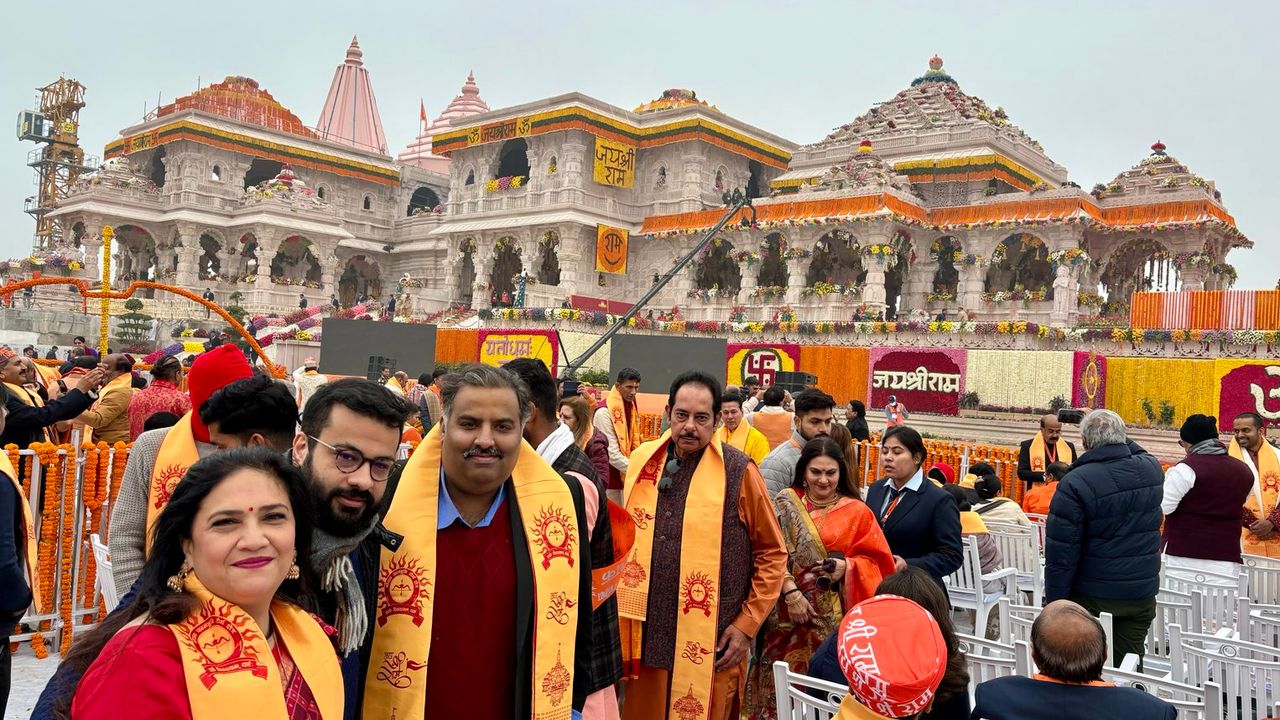 Hindu olmayanların tapınaklara girişi yasaklandı