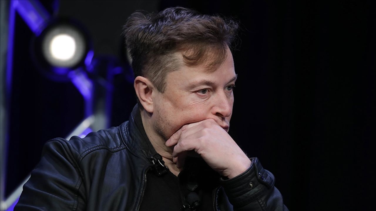 Mahkemeden Elon Musk'a şok: Maaşı kesildi