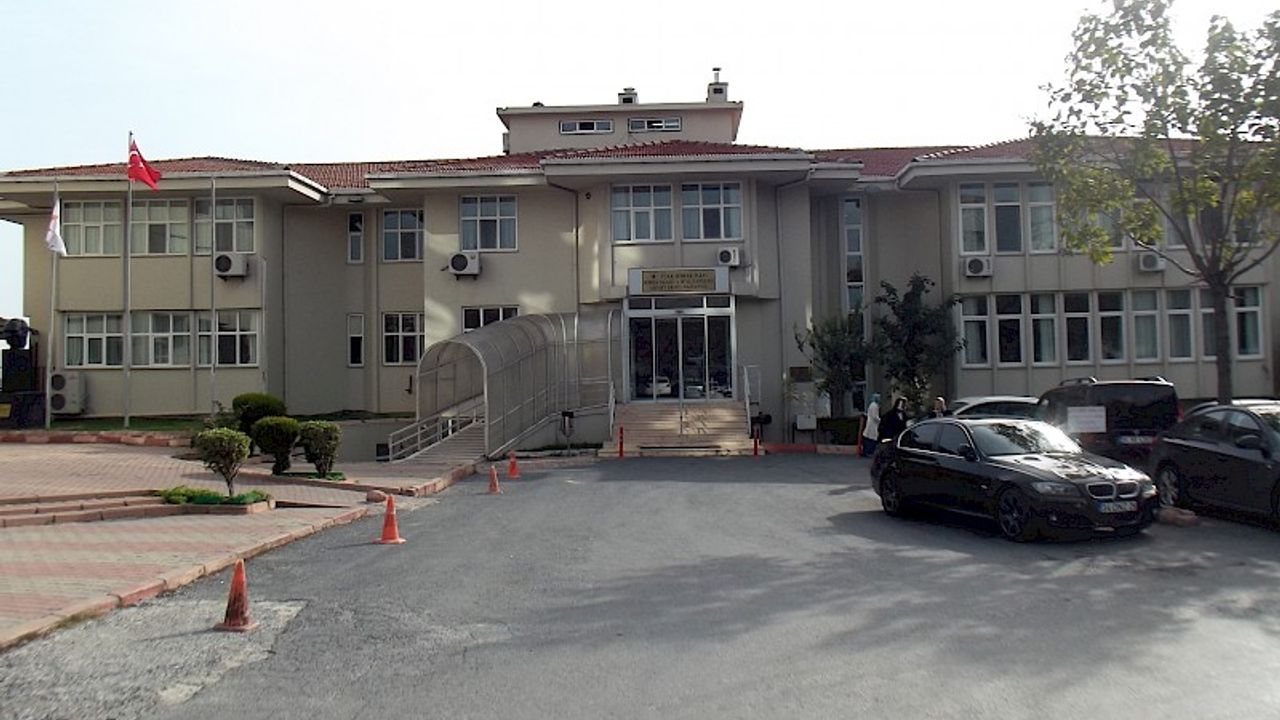 Türk Böbrek Vakfı'na ait diyaliz merkezi ve hastane kapandı