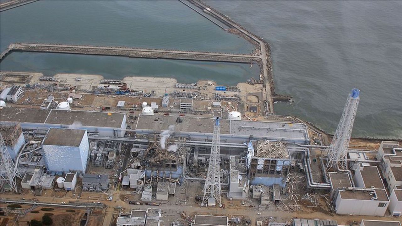 Japonya'da 'radyoaktif' alarmı: Nükleer santralden 5,5 ton su sızdı
