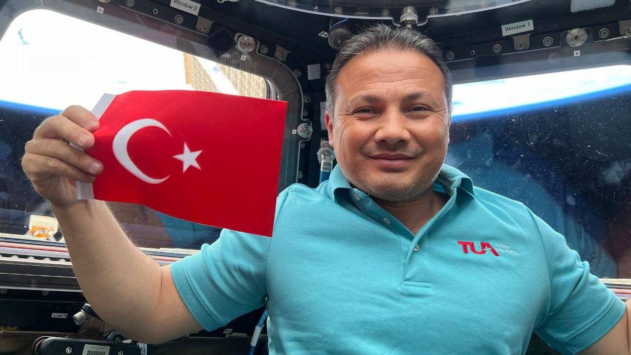 İlk Türk Astronot bugün dünyaya dönüyor