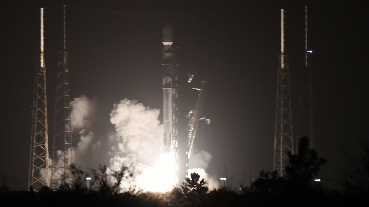NASA'nın yeni iklim gözlem uydusu fırlatıldı