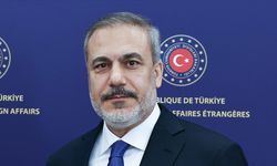 Hakan Fidan "Türkiye Yüzyılı"nda Türkiye'nin dış politikasını yazdı