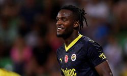 Fenerbahçe'de şok ayrılık: Yönetimle görüştü