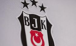 Beşiktaş’tan dev yenilik: 100. yıla özel formasını tanıttı