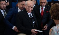 Bahçeli'nin yüzündeki morlukların sebebi belli oldu