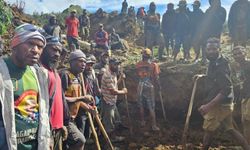 Papua Yeni Gine'de ölü sayısı 2 bini geçti