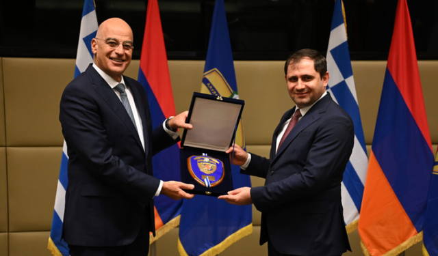 Yunanistan ve Ermenistan savunma işbirliğini güçlendiriyor