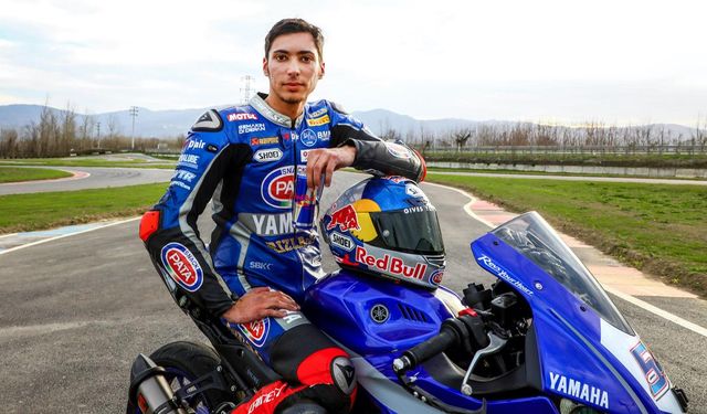 Milli motosikletçi Razgatlıoğlu, Hollanda'da 2. oldu