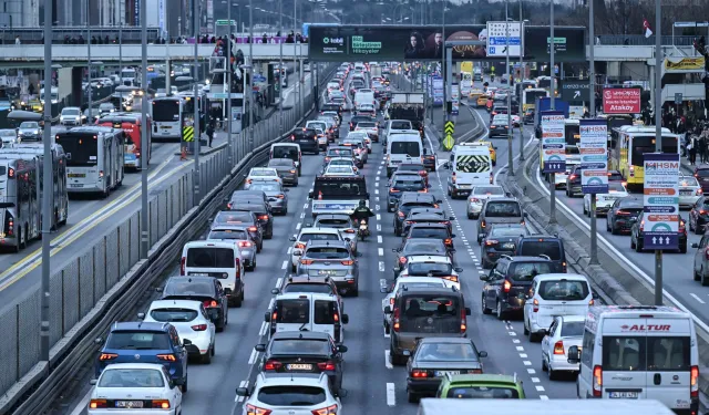 Araçlarda zorunlu hale geliyor: Takmayan trafiğe çıkamayacak