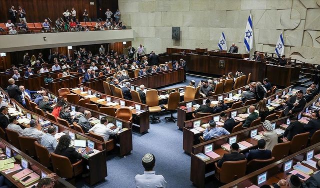 İsrail'de hükümetin dağılması an meselesi